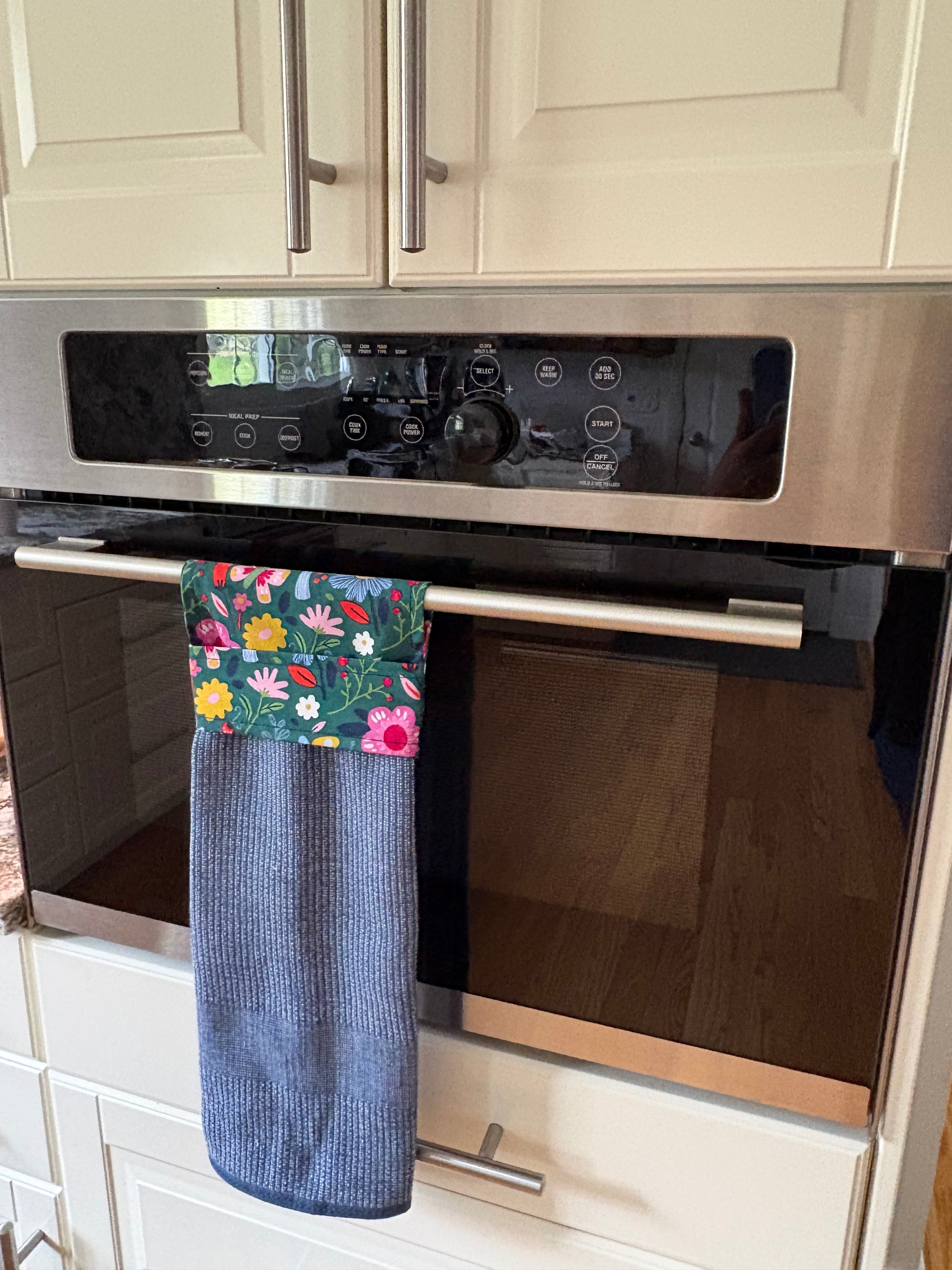 Hanging NoFall Towel