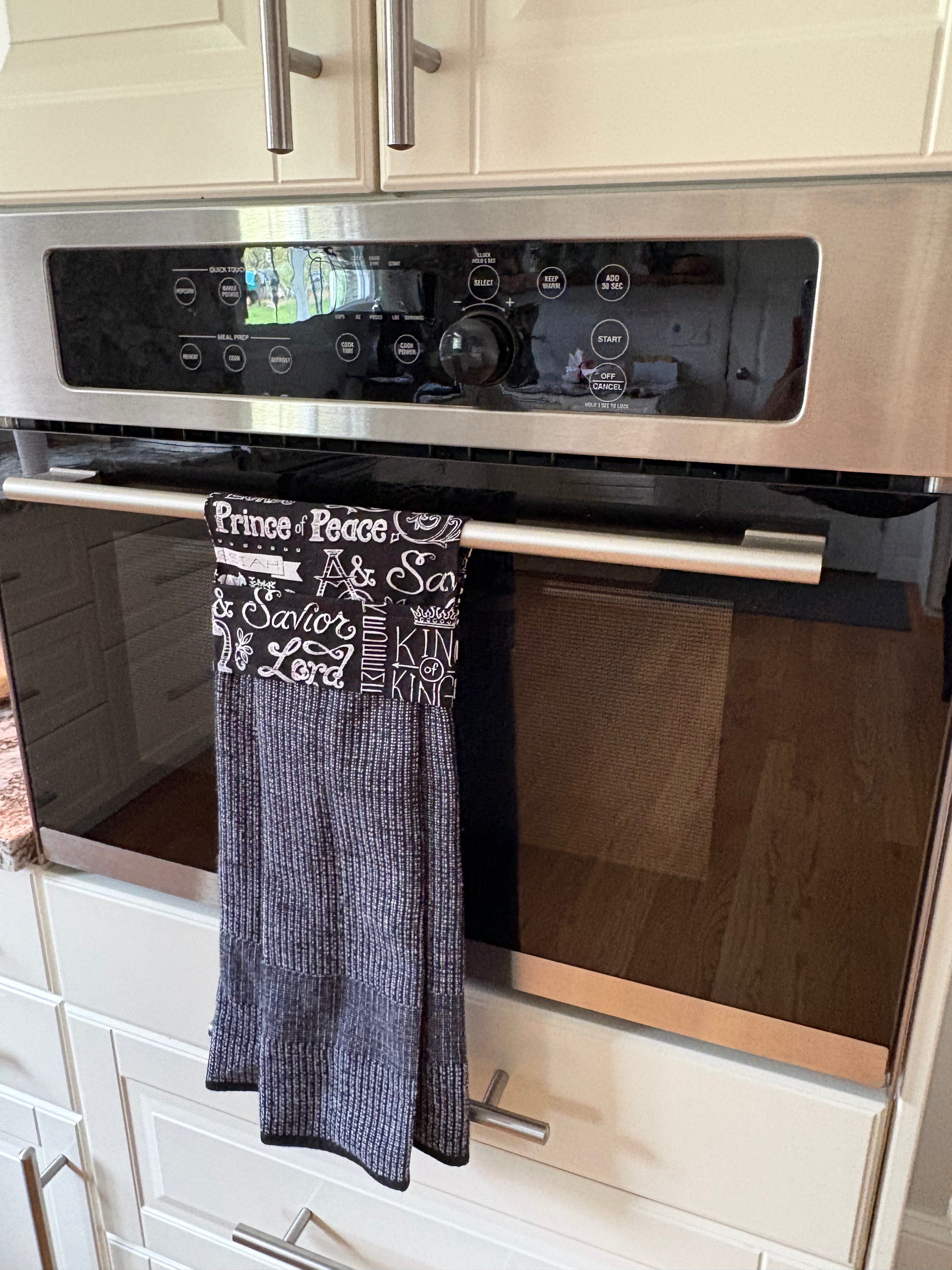 Hanging NoFall Towel