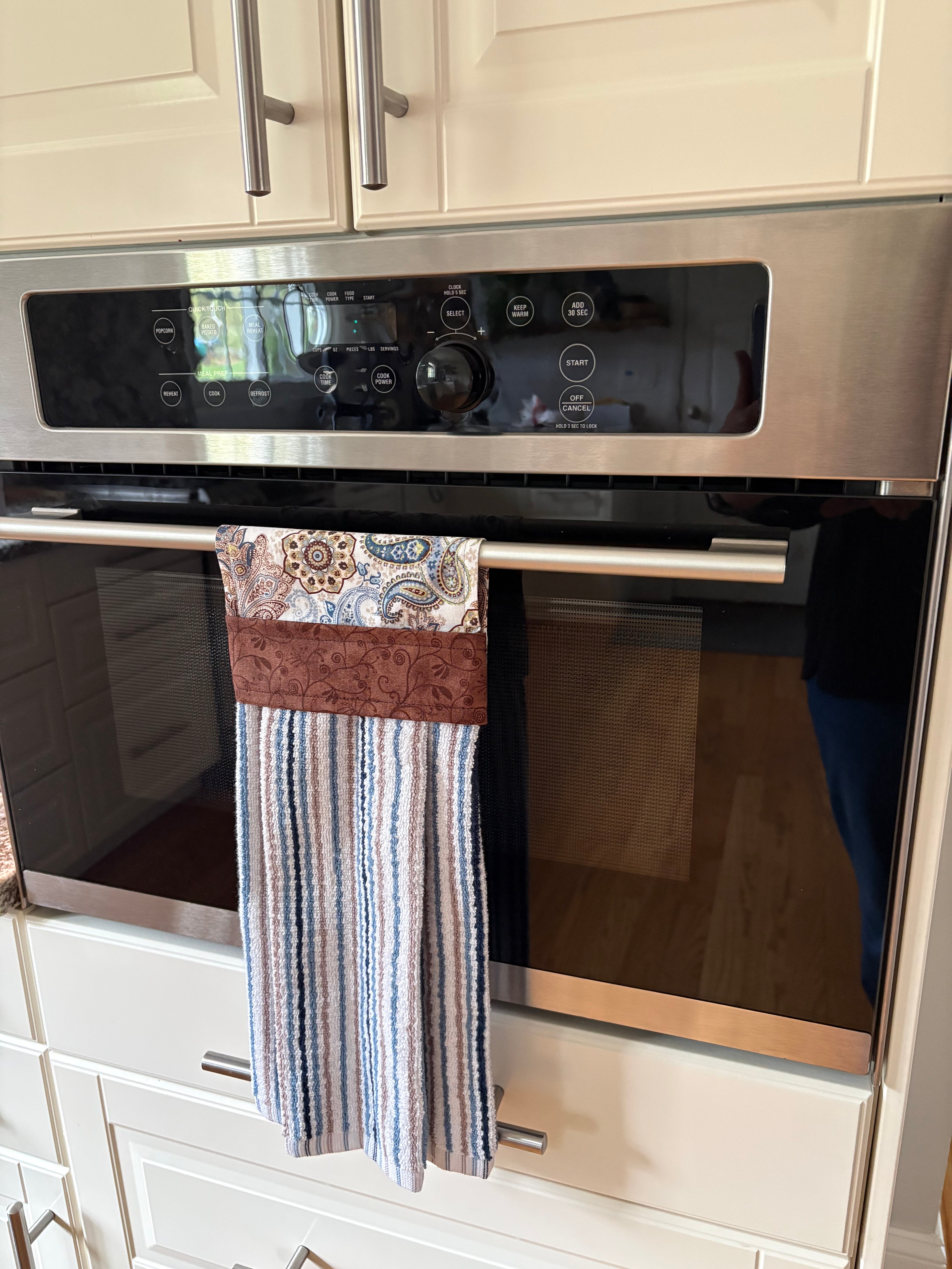 Hanging NoFall Towel